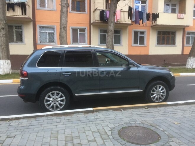 Volkswagen Touareg 2004, 211,500 km - 3.2 l - Bakı