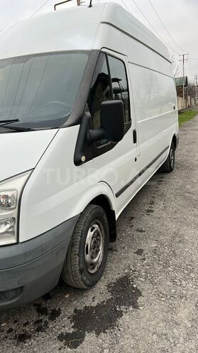 Ford Transit 2008, 196,000 km - 2.2 л - Qusar