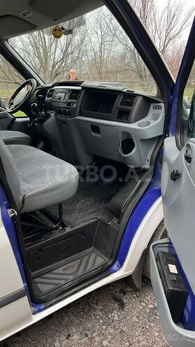 Ford Transit 2008, 196,000 km - 2.2 л - Qusar