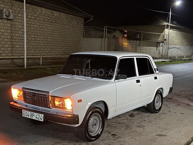LADA (VAZ) 2107 2005, 190,000 km - 1.6 l - Şirvan