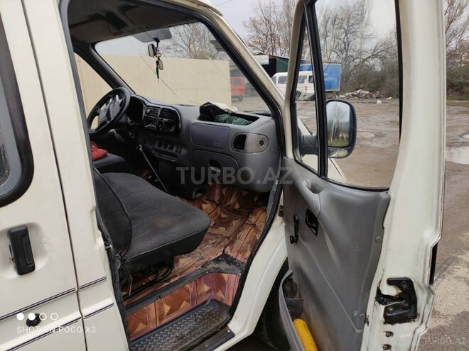 Ford Transit 1997, 900,000 km - 2.5 l - Masallı