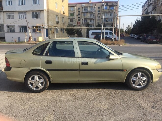 Opel Vectra 1997, 450,000 km - 2.0 л - Bakı