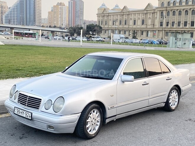 Mercedes E 300 1997, 325,000 km - 3.0 l - Bakı
