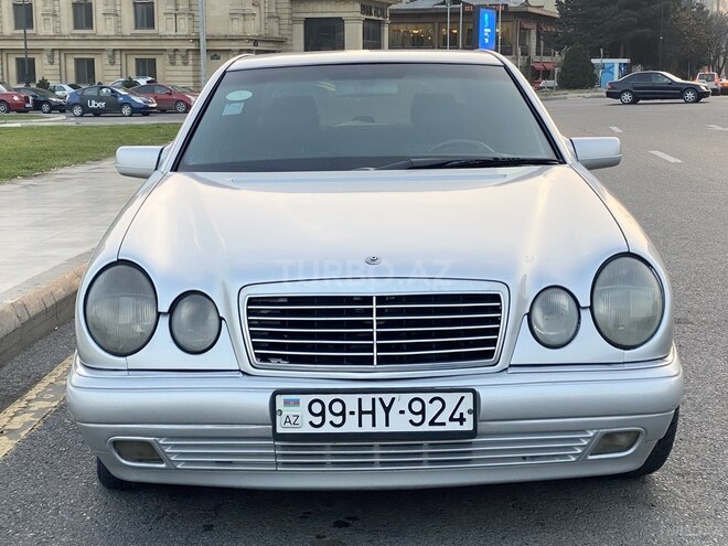 Mercedes E 300 1997, 325,000 km - 3.0 l - Bakı