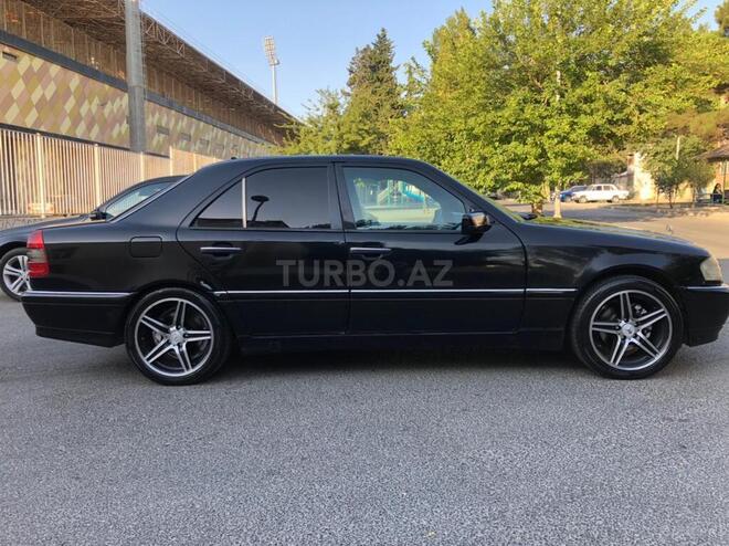 Mercedes C 230 1999, 330,000 km - 2.3 l - Bakı