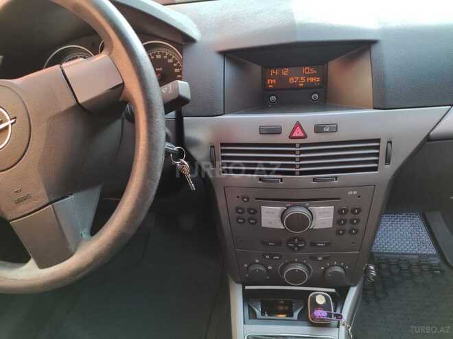 Opel Astra 2006, 247,000 km - 1.3 l - Şəki