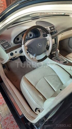Mercedes E 240 2002, 224,000 km - 2.4 l - Xaçmaz