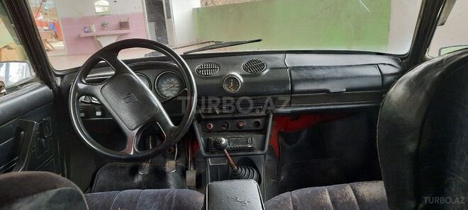 LADA (VAZ) 21011 1983, 300,000 km - 1.5 l - Qazax