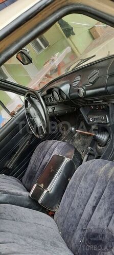 LADA (VAZ) 21011 1983, 300,000 km - 1.5 l - Qazax
