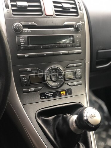 Toyota Auris 2008, 168,000 km - 1.4 l - Bakı