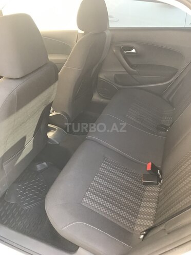 Volkswagen Polo 2019, 17,000 km - 1.6 l - Bakı