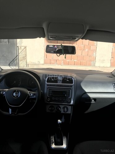 Volkswagen Polo 2019, 17,000 km - 1.6 l - Bakı