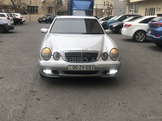 Mercedes E 220 1999, 400,000 km - 2.2 l - Bakı