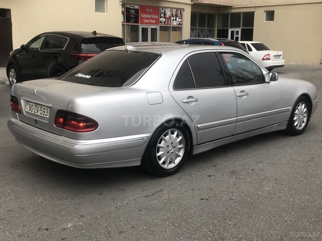 Mercedes E 220 1999, 400,000 km - 2.2 l - Bakı