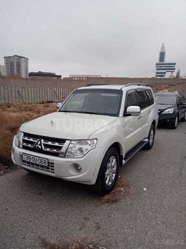 Mitsubishi Pajero 2013, 230,000 km - 3.5 l - Bakı