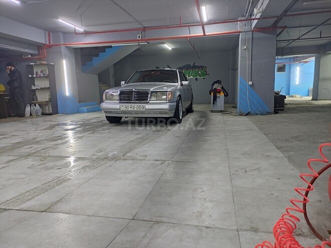 Mercedes E 300 1992, 385,000 km - 3.0 l - Bakı