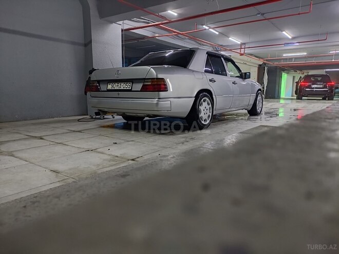 Mercedes E 300 1992, 385,000 km - 3.0 l - Bakı