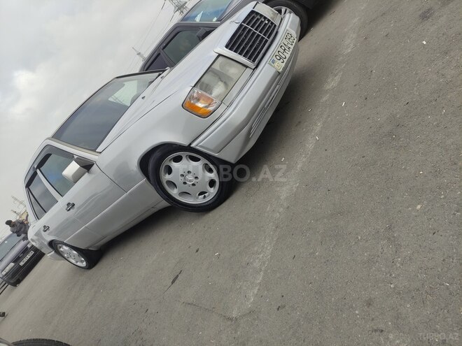 Mercedes E 300 1992, 385,000 km - 3.0 l - Bakı