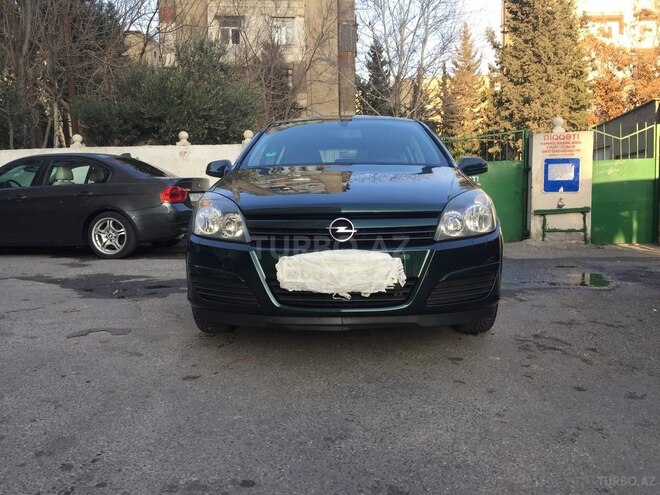 Opel Astra 2004, 168,000 km - 1.4 л - Bakı