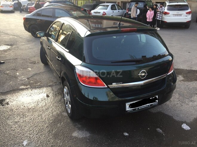 Opel Astra 2004, 168,000 km - 1.4 л - Bakı