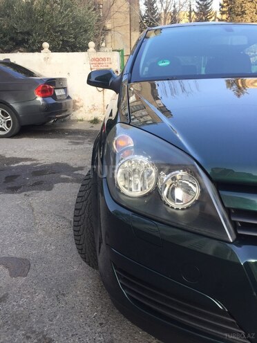 Opel Astra 2004, 168,000 km - 1.4 л - Bakı