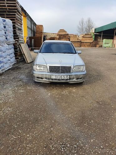 Mercedes C 240 1998, 277,428 km - 2.4 л - Cəlilabad