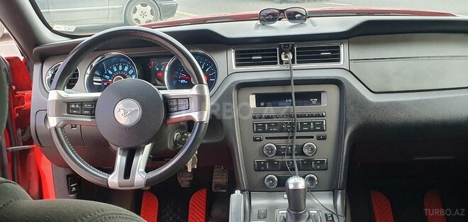 Ford Mustang 2013, 55,000 km - 3.7 l - Bakı