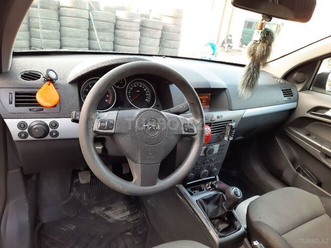 Opel Astra 2005, 193,000 km - 1.4 л - Şirvan