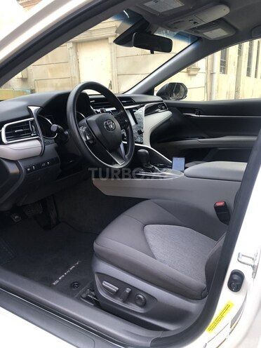 Toyota Camry 2018, 63,180 km - 2.5 l - Bakı