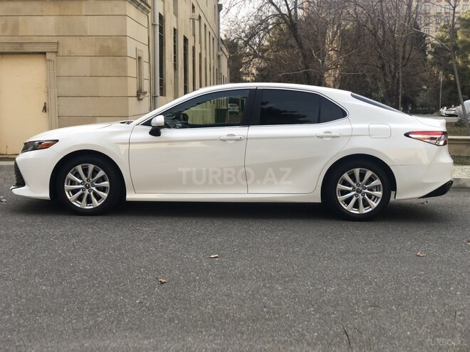 Toyota Camry 2018, 63,180 km - 2.5 l - Bakı