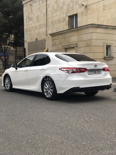 Toyota Camry 2018, 63,180 km - 2.5 l - Bakı