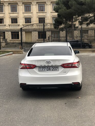Toyota Camry 2018, 63,180 km - 2.5 l - Bakı