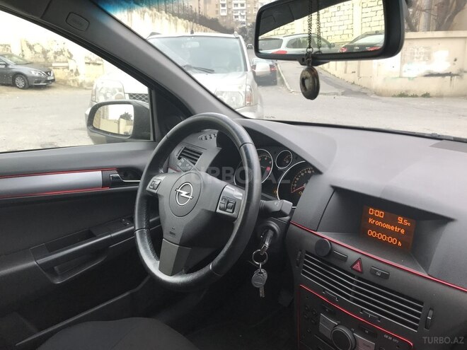 Opel Astra 2006, 179,000 km - 1.4 л - Bakı