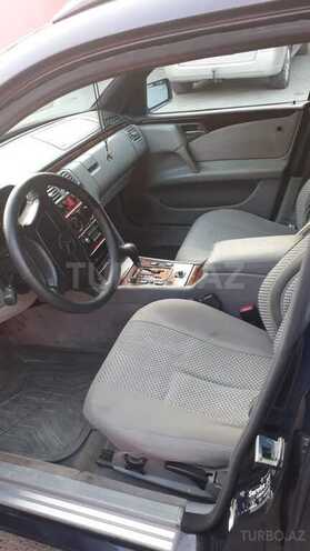 Mercedes E 280 1999, 265,000 km - 2.8 l - Bakı