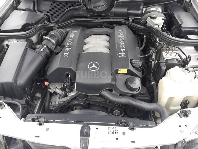 Mercedes E 240 1999, 271,000 km - 2.4 l - Bakı