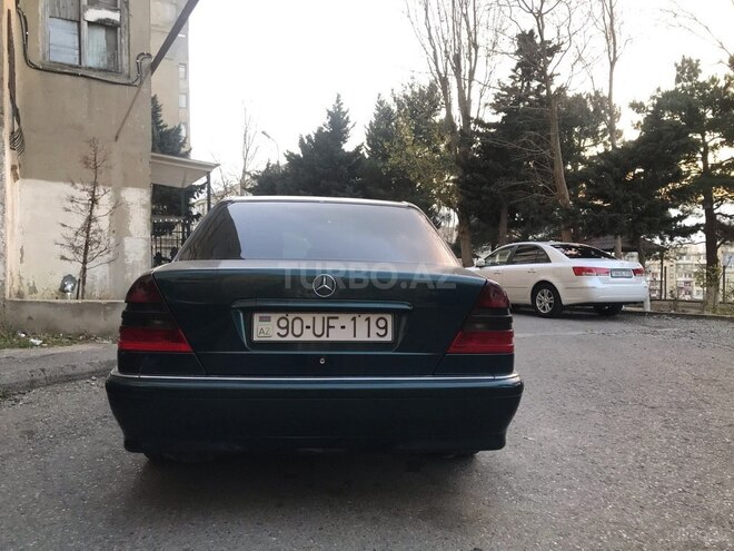 Mercedes C 200 1997, 270,000 km - 2.0 l - Bakı