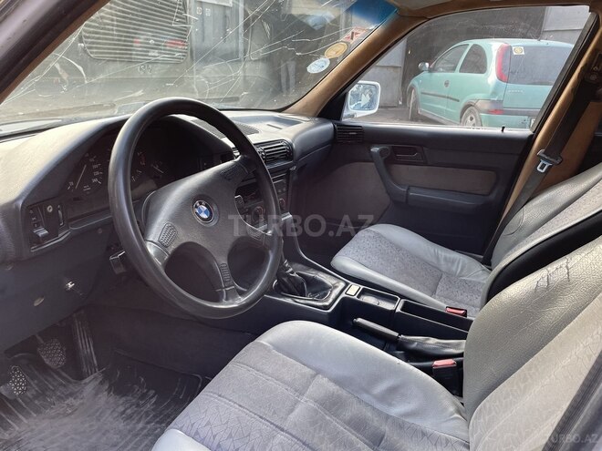 BMW 525 1989, 500,000 km - 2.5 l - Bakı