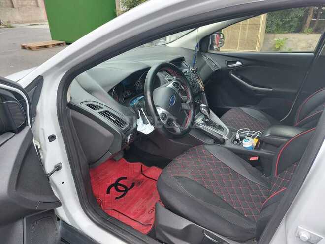 Ford Focus 2013, 223,000 km - 2.0 l - Bakı