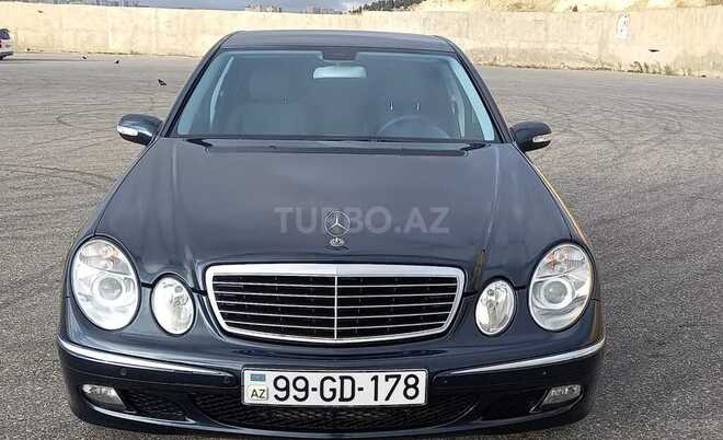 Mercedes E 240 2004, 242,000 km - 2.6 l - Bakı