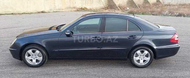 Mercedes E 240 2004, 242,000 km - 2.6 l - Bakı