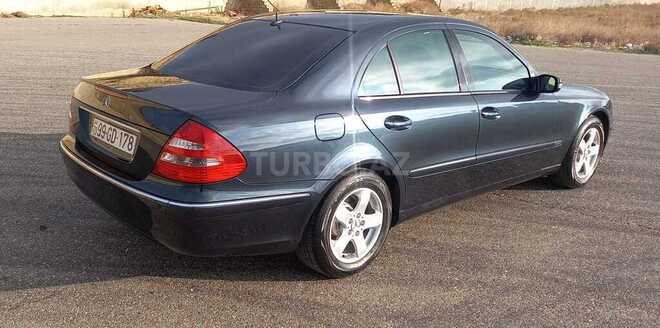Mercedes E 240 2004, 242,000 km - 2.6 l - Bakı