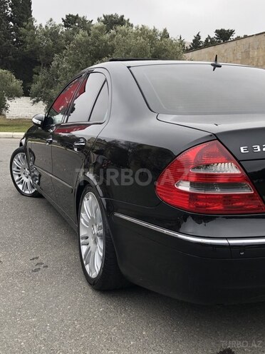 Mercedes E 320 2002, 234,000 km - 3.2 l - Bakı