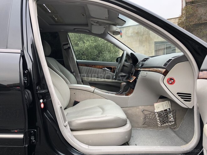 Mercedes E 320 2002, 234,000 km - 3.2 l - Bakı