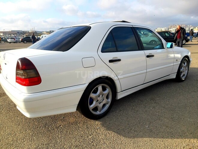 Mercedes C 200 1997, 326,000 km - 2.0 л - Sumqayıt