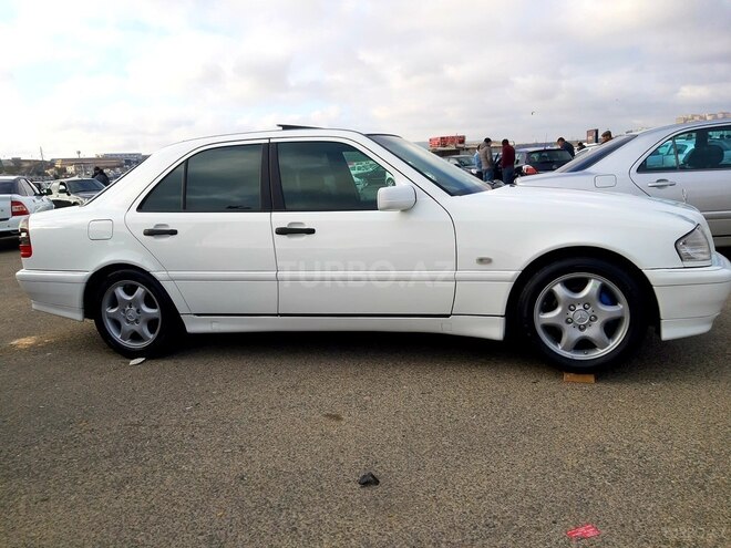 Mercedes C 200 1997, 326,000 km - 2.0 л - Sumqayıt