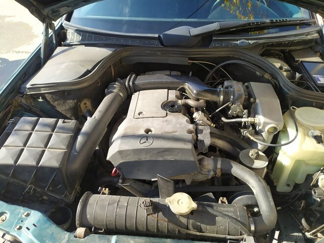 Mercedes C 180 1995, 384,000 km - 1.8 l - Bakı