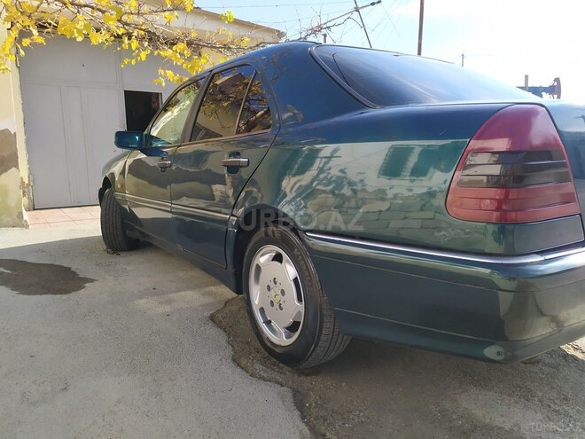 Mercedes C 180 1995, 384,000 km - 1.8 l - Bakı