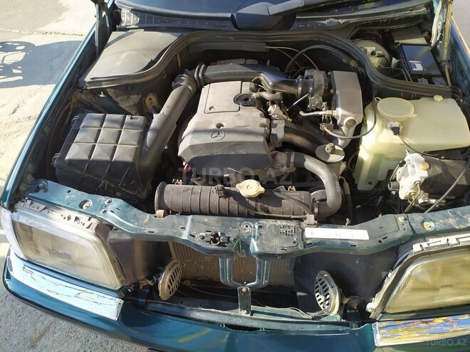 Mercedes C 180 1995, 384,000 km - 1.8 l - Bakı