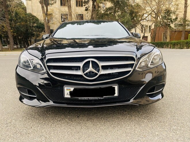 Mercedes E 220 2014, 215,000 km - 2.2 l - Bakı