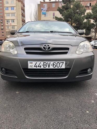 Toyota Corolla 2005, 253,644 km - 1.4 l - Bakı